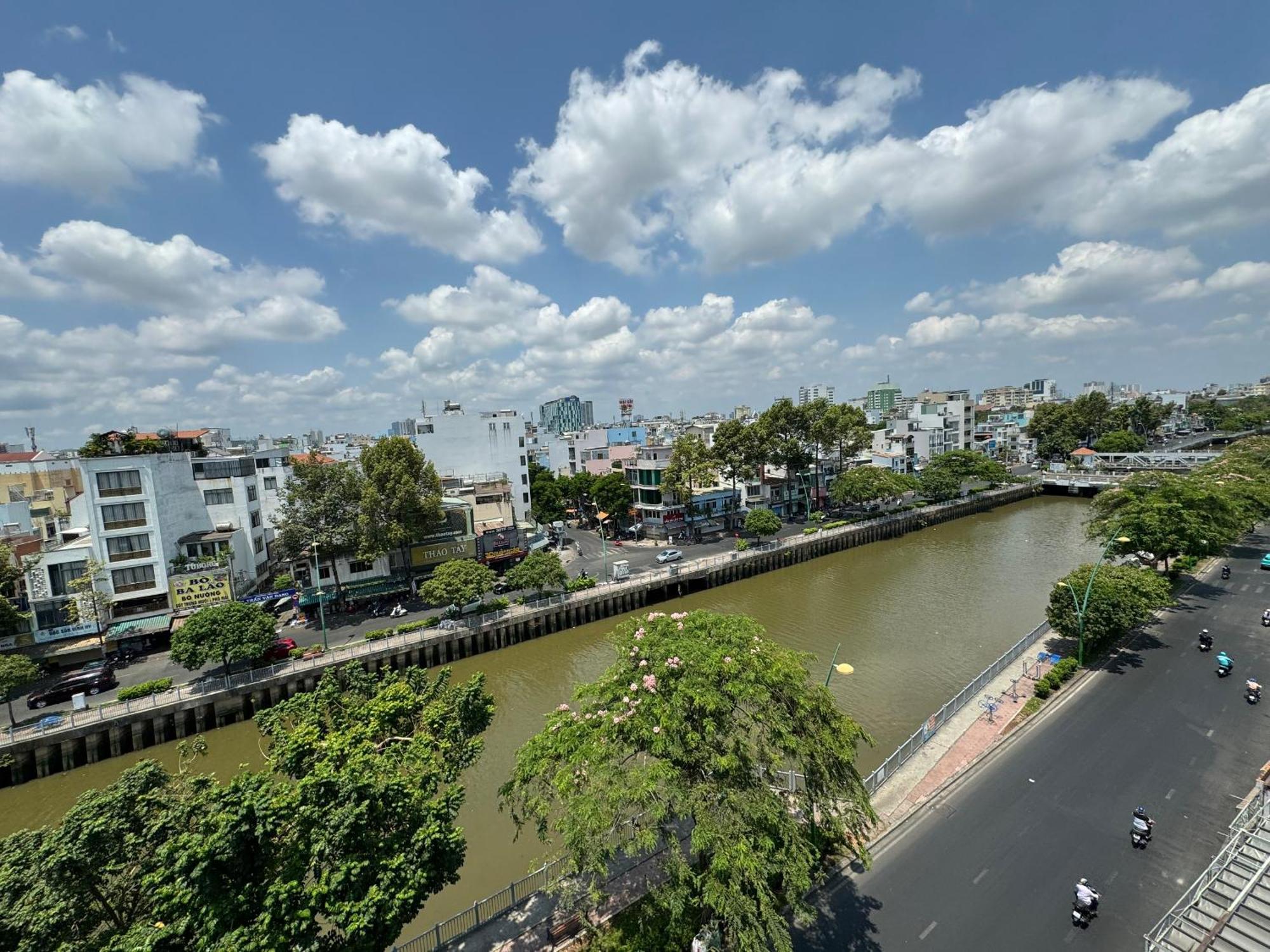 Dlux Saigon Cidade de Ho Chi Minh